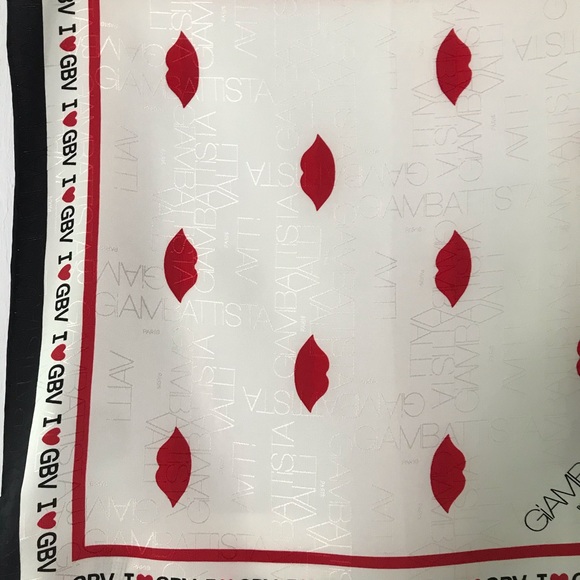 GIAMBATTISTA VALLI X H&M RED LIP PRINT 100% SILK NECKERCHIEF NWT - Picture 8 of 9